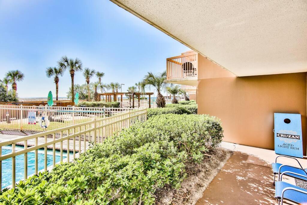 Pelican Beach Resort-Walkout Unit-On The Beach Destin Eksteriør billede