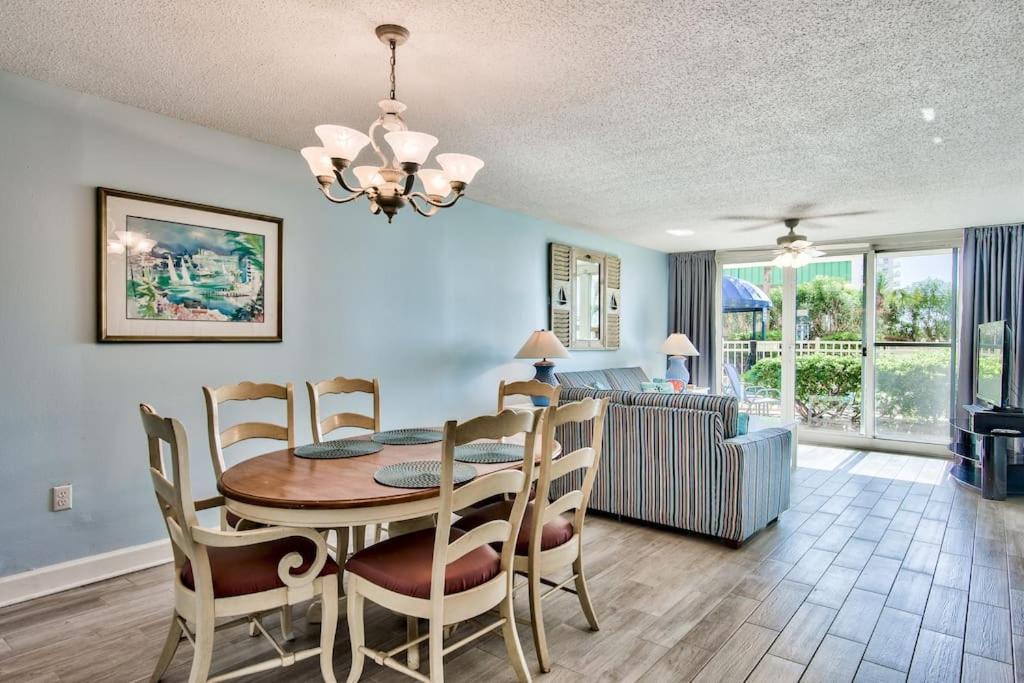 Pelican Beach Resort-Walkout Unit-On The Beach Destin Eksteriør billede