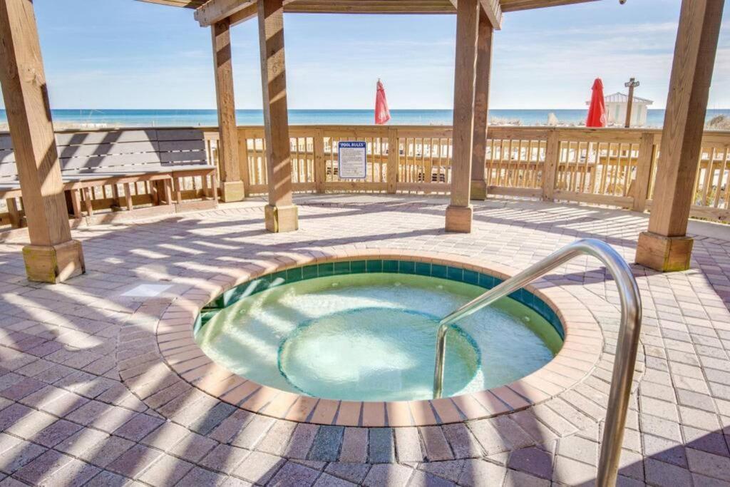Pelican Beach Resort-Walkout Unit-On The Beach Destin Eksteriør billede