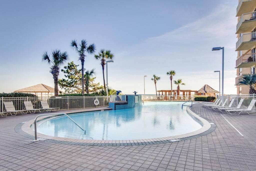 Pelican Beach Resort-Walkout Unit-On The Beach Destin Eksteriør billede